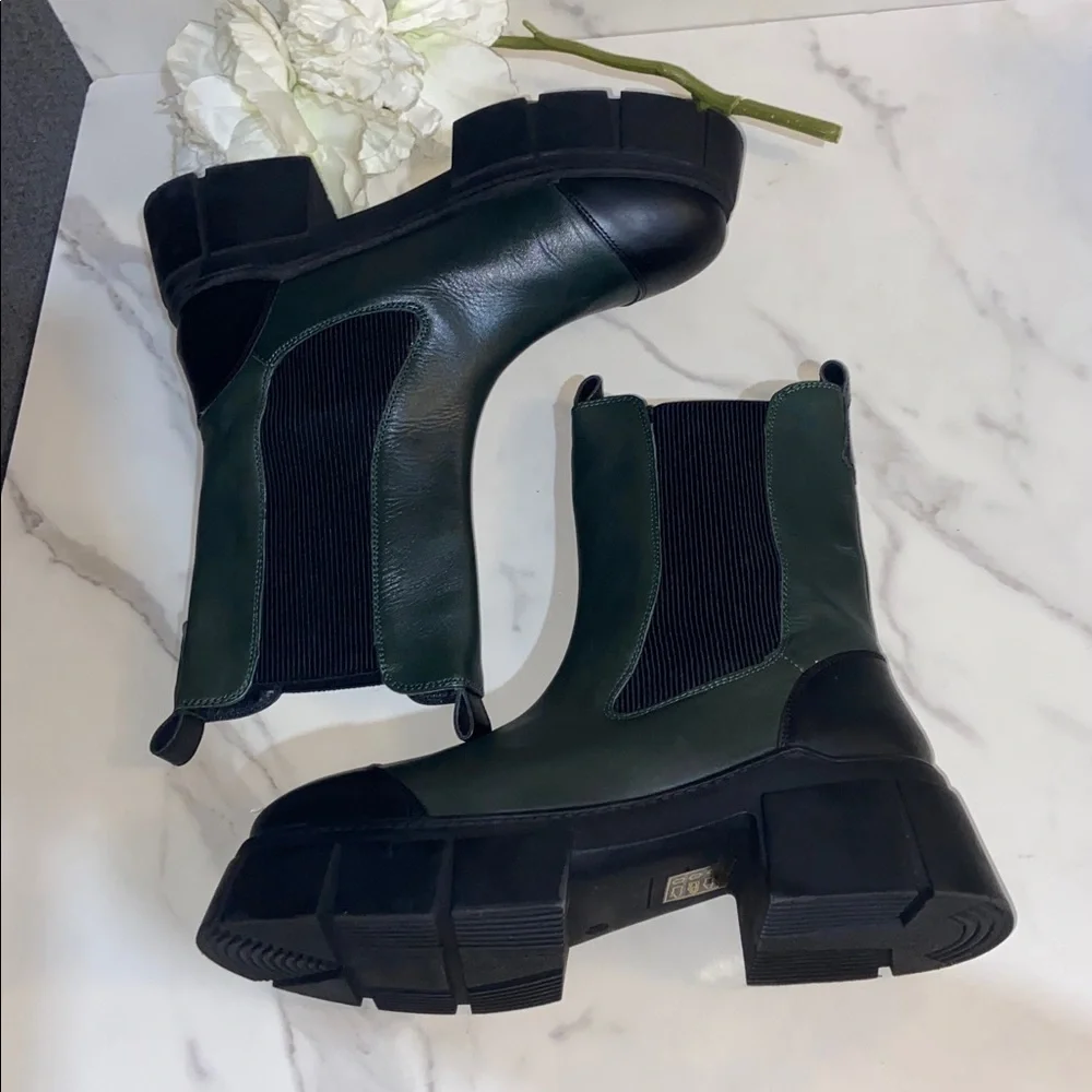 Free People Maren Mid Green Leather Chelsea Boots Size 40(9)